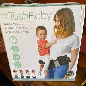 Tushbaby Carrier (Black+Gold)
